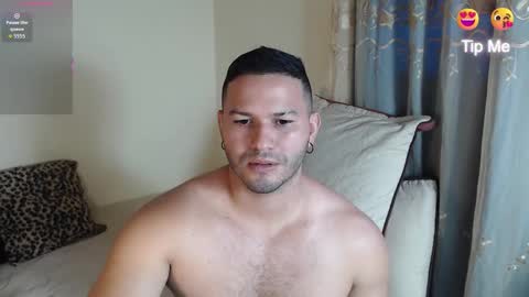 Snapshot of tim_and_sam chatting on November 21, 7:45 pm Timothy and Santy online show from November 21, 7:45 pm