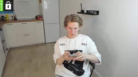 Tim online show from October 12, 9:36 pm