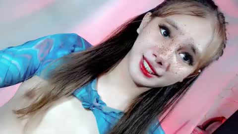 Snapshot of timea_slut69xx chatting on November 17, 10:32 am Happy Birthday To Me online show from November 17, 10:32 am