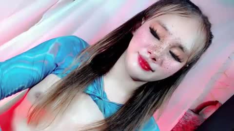 Snapshot of timea_slut69xx chatting on November 18, 6:07 am Happy Birthday To Me online show from November 18, 6:07 am