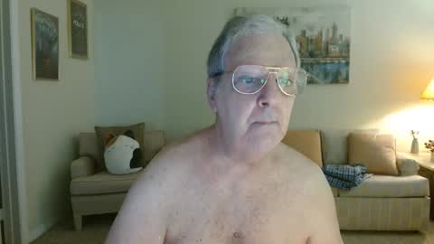 Snapshot of timealone120000 chatting on November 24, 7:35 pm timealone120000 online show from November 24, 7:35 pm