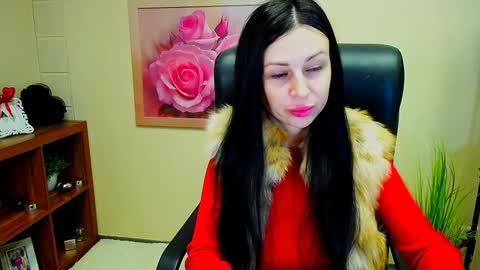 Luisa online show from December 19, 12:34 pm