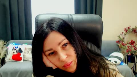 Luisa online show from March 30, 7:31 am