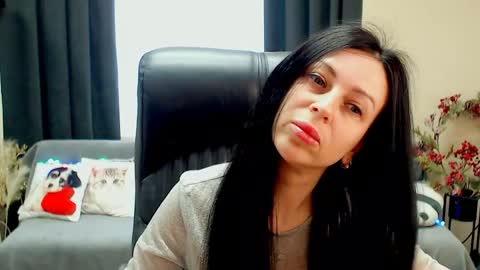 Luisa online show from April 8, 7:41 am