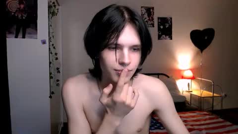 timi_moon online show from September 20, 2:18 pm