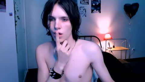 timi_moon online show from September 28, 10:53 am