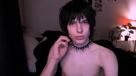 Snapshot of timi_moon chatting on November 9, 2:48 pm timi_moon online show from November 9, 2:48 pm