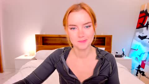 Snapshot of timissi chatting on January 19, 11:53 pm Timis but I prefer you whisper to my ear my girl online show from January 19, 11:53 pm