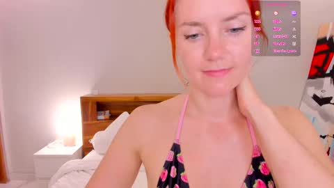 Snapshot of timissi chatting on February 10, 3:03 am Timis but I prefer you whisper to my ear my girl online show from February 10, 3:03 am