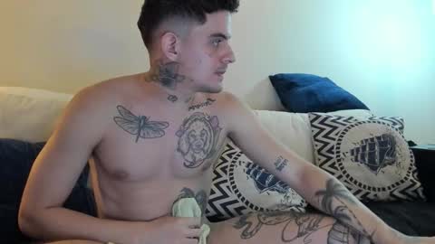 Snapshot of timothy_eliot chatting on October 7, 5:15 am wanna play bareback uncut colombian couple new twink bbk online show from October 7, 5:15 am
