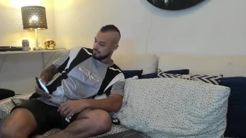 Snapshot of timothy_eliot chatting on October 24, 2:41 am wanna play bareback uncut colombian couple new twink bbk online show from October 24, 2:41 am
