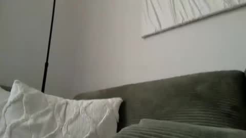 Snapshot of timothys94 chatting on February 10, 9:58 am timothys94 online show from February 10, 9:58 am