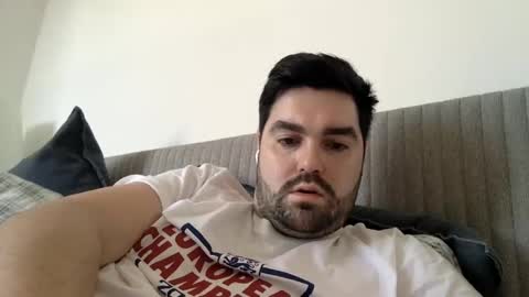 Snapshot of timothys94 chatting on February 18, 9:43 am timothys94 online show from February 18, 9:43 am