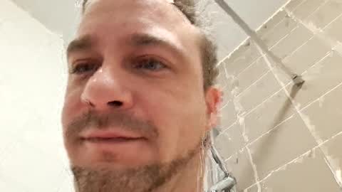 Snapshot of timuthy chatting on February 5, 8:43 am timuthy online show from February 5, 8:43 am