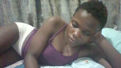 christine online show from November 18, 7:40 pm