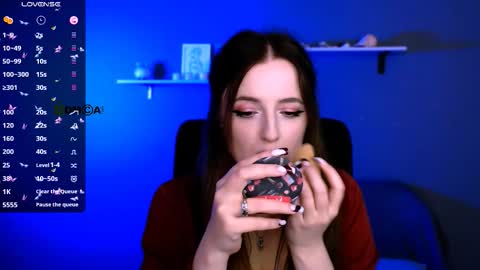 Snapshot of tina_blade_ chatting on November 21, 10:30 pm tina_blade_ online show from November 21, 10:30 pm