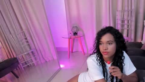 T I N A online show from February 6, 4:21 pm