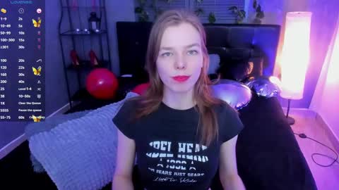 Snapshot of tina_tayllor chatting on February 20, 5:40 pm Tina Tayllor MY SHEDULEMondayTuesdaySaturdaySunday online show from February 20, 5:40 pm