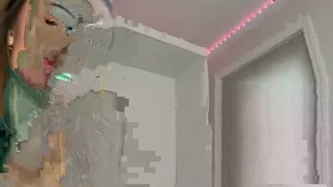 tina_xoxo_ online show from December 5, 9:00 pm