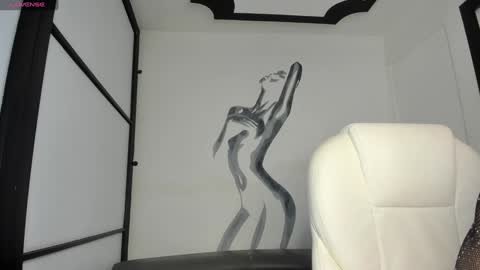 Tina  online show from January 31, 5:10 pm