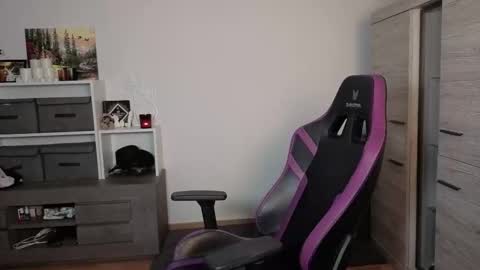 Snapshot of tinaangelll chatting on September 11, 5:35 pm Tina Angel online show from September 11, 5:35 pm