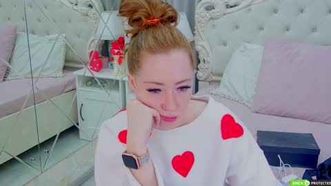 Tina online show from February 4, 8:20 am