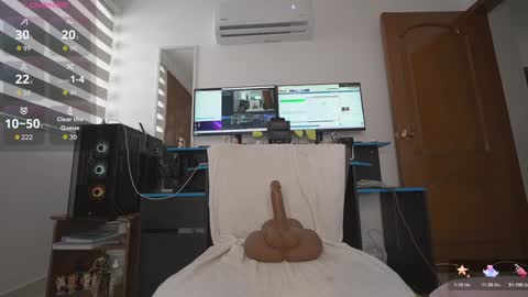 Snapshot of tinacb chatting on October 22, 1:33 pm tinacb online show from October 22, 1:33 pm