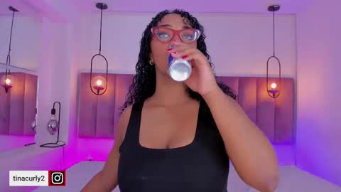 Tina online show from September 28, 3:45 am