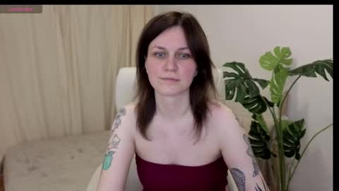 TinaMelt online show from September 21, 5:25 pm