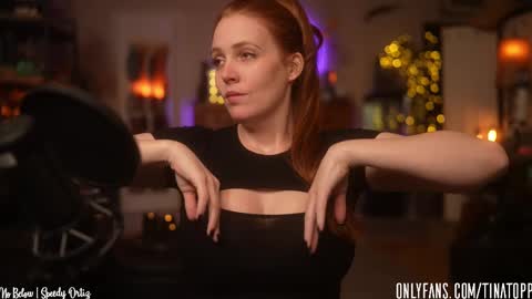 Snapshot of tinatopp chatting on September 10, 2:11 am Tina - online show from September 10, 2:11 am