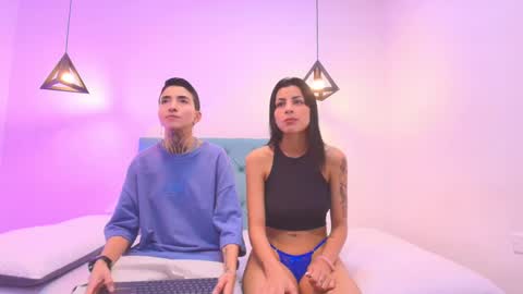 Snapshot of tinny_and_candy chatting on February 9, 2:07 pm TINNY AND CANDY online show from February 9, 2:07 pm