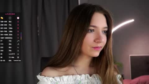 Snapshot of tiny_bunny__ chatting on September 24, 5:22 am Sofia online show from September 24, 5:22 am