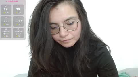 Tiny Caroline online show from February 14, 1:56 am