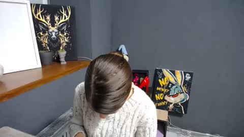 Gloria online show from November 26, 7:42 am