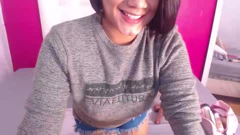 Snapshot of tiny_whore18 chatting on September 11, 3:23 pm tiny_whore18 online show from September 11, 3:23 pm