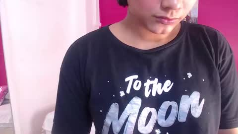 Snapshot of tiny_whore18 chatting on September 20, 6:42 pm tiny_whore18 online show from September 20, 6:42 pm