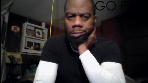 Snapshot of tinycock_1979 chatting on December 8, 3:13 pm tinycock_1979 online show from December 8, 3:13 pm