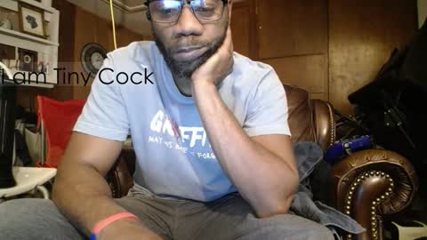 Snapshot of tinycock_1979 chatting on December 13, 7:53 pm tinycock_1979 online show from December 13, 7:53 pm