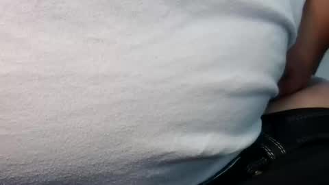 tinypecker6 online show from November 6, 7:37 pm