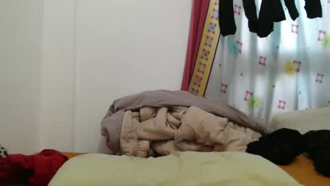 tinyslut66 online show from April 19, 6:10 pm