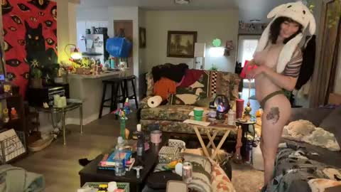 tinytitties online show from June 5, 3:29 pm
