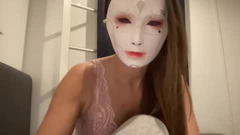 Snapshot of tipsytinkerbell chatting on October 9, 6:50 pm Tinks online show from October 9, 6:50 pm