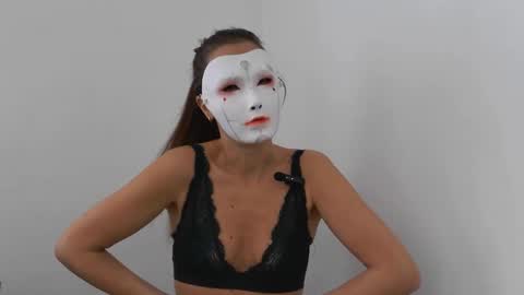 Snapshot of tipsytinkerbell chatting on October 24, 8:44 am Tinks online show from October 24, 8:44 am