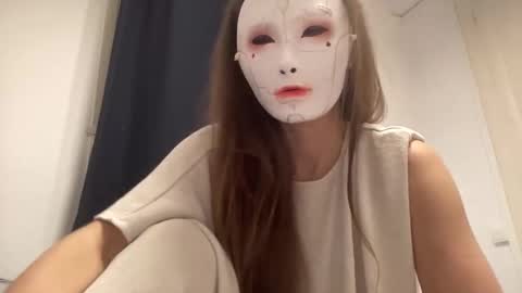 Snapshot of tipsytinkerbell chatting on November 16, 11:10 pm Tinks online show from November 16, 11:10 pm