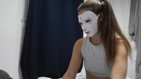 Snapshot of tipsytinkerbell chatting on November 24, 9:14 pm Tinks online show from November 24, 9:14 pm