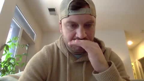 Snapshot of tiptop1088 chatting on December 3, 5:12 pm tiptop1088 online show from December 3, 5:12 pm