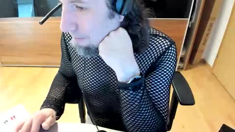 Tirolerboy27 online show from March 9, 12:31 pm