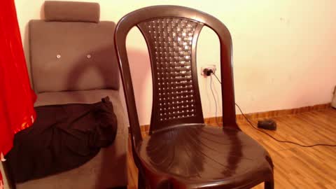 Snapshot of tisha_brown1 chatting on December 28, 10:23 pm Tisha online show from December 28, 10:23 pm