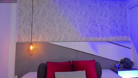 Snapshot of tisha_cole chatting on November 25, 10:21 pm Tisha online show from November 25, 10:21 pm