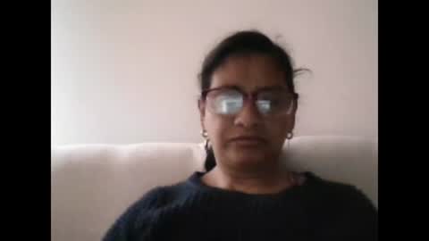 Snapshot of titssmall123 chatting on December 2, 11:01 am Ester online show from December 2, 11:01 am